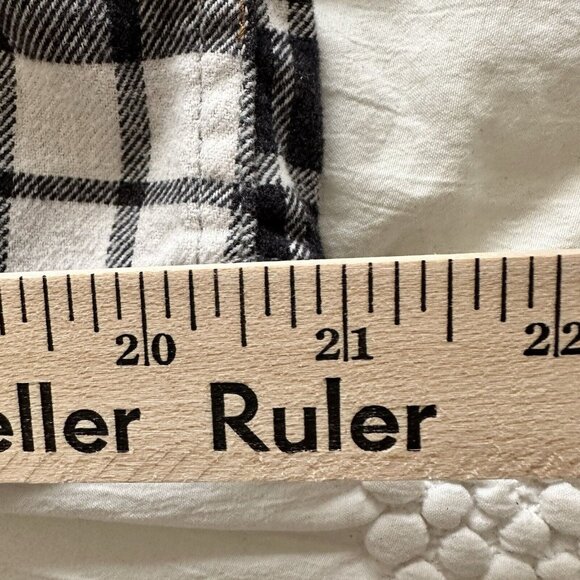 Jared Lang Men's Flannel Stretch Button Work Shirt Gray/White Plaid • Medium - Picture 5 of 9